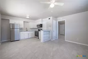 213 E Harrison Ave, Killeen, TX 76541 - Photo 12