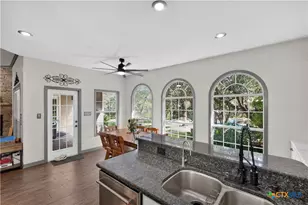25867 Lewis Ranch Rd, New Braunfels, TX 78132 - Photo 36