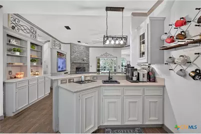 25867 Lewis Ranch Road, New Braunfels, TX 78132 - Photo 24