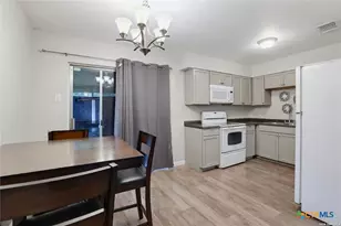 1502 Eichen Rd, New Braunfels, TX 78130 - Photo 18