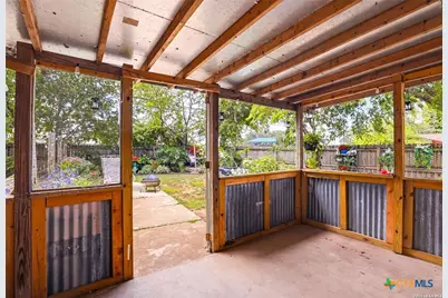 1502 Eichen Road, New Braunfels, TX 78130 - Photo 10