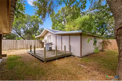 815 Briarwood Street, Victoria, TX 77904 - Photo 26