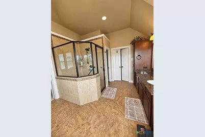 1684 Zengerle Rd, Cuero, TX 77954 - Photo 16