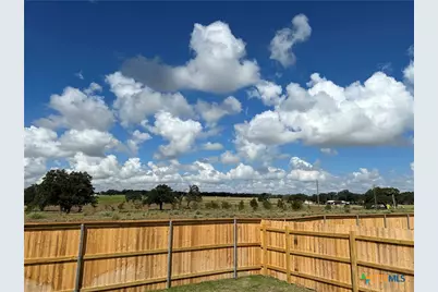 133 Mullins Drive, Rockdale, TX 76567 - Photo 4