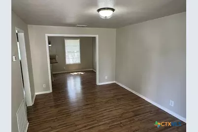 428 Aguila Street, Seguin, TX 78155 - Photo 12