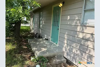 428 Aguila Street, Seguin, TX 78155 - Photo 4