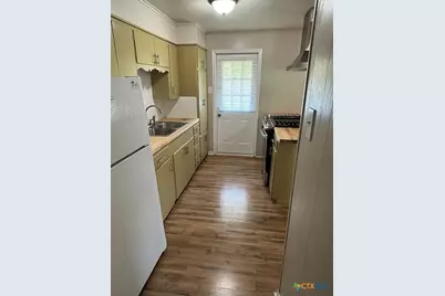 428 Aguila Street, Seguin, TX 78155 - Photo 10
