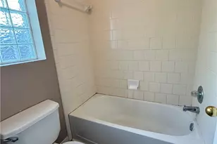 302 Renee Dr, Converse, TX 78109 - Photo 10