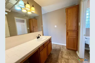 302 Renee Drive, Converse, TX 78109 - Photo 12