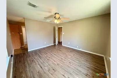 302 Renee Drive, Converse, TX 78109 - Photo 14