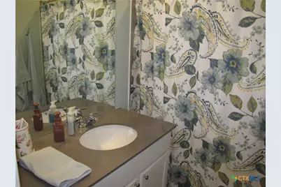 9173 Saint Jerome, Seguin, TX 78155 - Photo 16