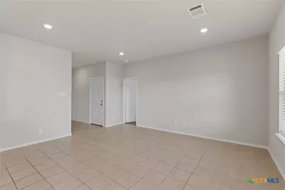 4904 Karen Green Drive, Killeen, TX 76549 - Photo 4