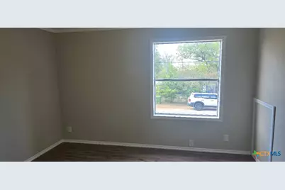 1120 Ainsworth Street, Gonzales, TX 78629 - Photo 8