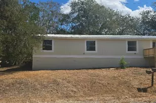 1120 Ainsworth St, Gonzales, TX 78629 - Photo 14