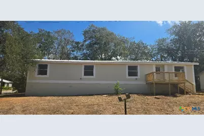 1120 Ainsworth Street, Gonzales, TX 78629 - Photo 2