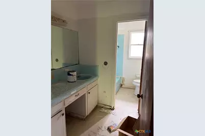 7808 US Hwy 87 S, Victoria, TX 77905 - Photo 6