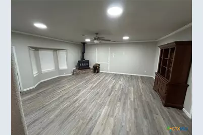 113 Hungry Hill Road, Eddy, TX 76524 - Photo 14