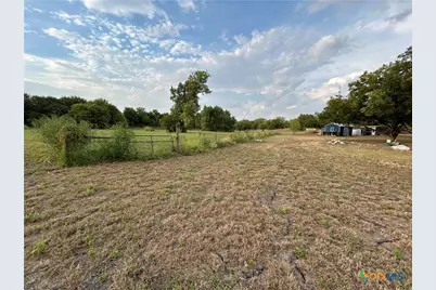 113 Hungry Hill Road, Eddy, TX 76524 - Photo 24