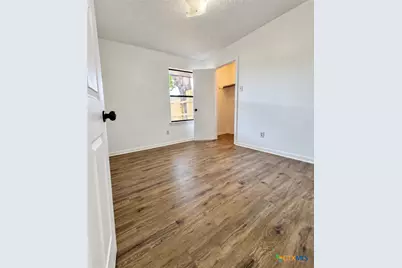 904 Hackberry St, Copperas Cove, TX 76522 - Photo 12