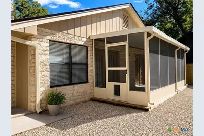 107 Blanco Street, San Marcos, TX 78666 - Photo 18