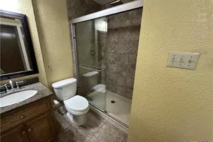 301 Cedar Crest Dr, Killeen, TX 76543 - Photo 30