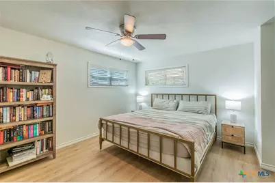 108 S Kings Trail, Little River-Academy, TX 76554 - Photo 12