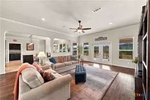 545 Mystic Shores Blvd, Spring Branch, TX 78070 - Photo 4