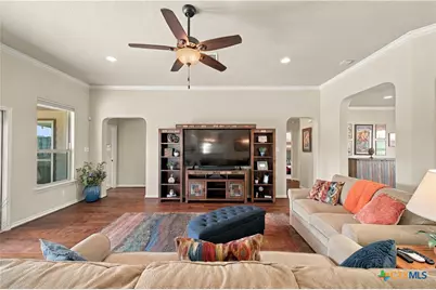 545 Mystic Shores Boulevard, Spring Branch, TX 78070 - Photo 6