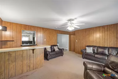 408 Davidson Street, Yoakum, TX 77995 - Photo 16