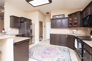 4310 Boots Dr, Killeen, TX 76549 - Photo 6