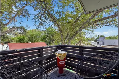 503 S Austin Street, Seguin, TX 78155 - Photo 26