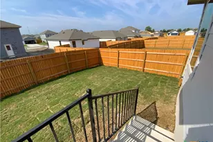 1130 Newey Cir, Temple, TX 76504 - Photo 30