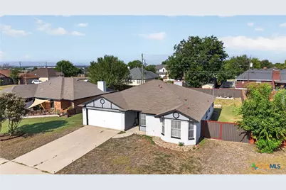 1817 Dusk Drive, Killeen, TX 76543 - Photo 2