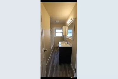 1702 S 49th Street, Temple, TX 76504 - Photo 8