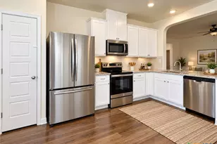 4136 Carraway St, New Braunfels, TX 78130 - Photo 6