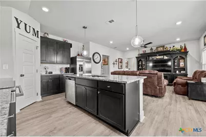 1042 Lexington Drive, Copperas Cove, TX 76522 - Photo 6