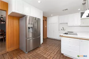 14200 Briarcliff Rd, Troy, TX 76579 - Photo 6