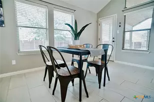 513 Windsor Ct, Schertz, TX 78108 - Photo 10