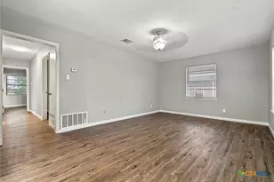 714 W Ave Ave, Copperas Cove, TX 76522 - Photo 20