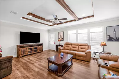 838 E Oak Street, Goliad, TX 77963 - Photo 4