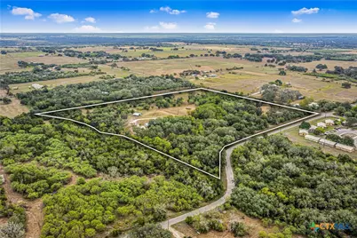 838 E Oak Street, Goliad, TX 77963 - Photo 2