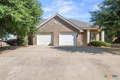816 Twin Oaks Drive, Temple, TX 76504 - Photo 1