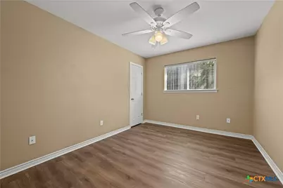 816 Twin Oaks Drive, Temple, TX 76504 - Photo 8