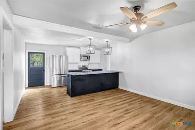 504 N Arnim, Moulton, TX 77975 - Photo 6