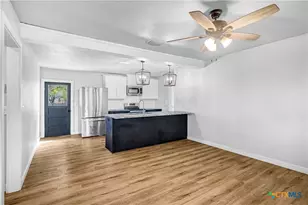 504 N Arnim, Moulton, TX 77975 - Photo 6