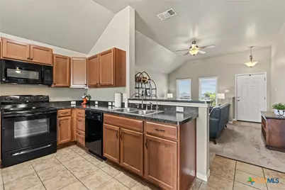 2420 Bellmont, Temple, TX 76504 - Photo 16