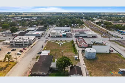 116 S 3rd Street, Ganado, TX 77962 - Photo 20