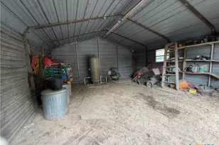 340 Shorthorn Rd, Stockdale, TX 78160 - Photo 12