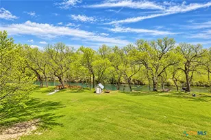 398 Redbird Ln, Kingsbury, TX 78638 - Photo 1