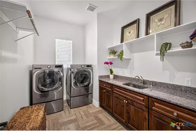 1543 Via Principale, New Braunfels, TX 78132 - Photo 40